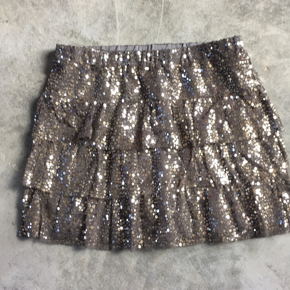 NWT Express Sequence Ruffle Mini Skirt - Picture 4 of 6
